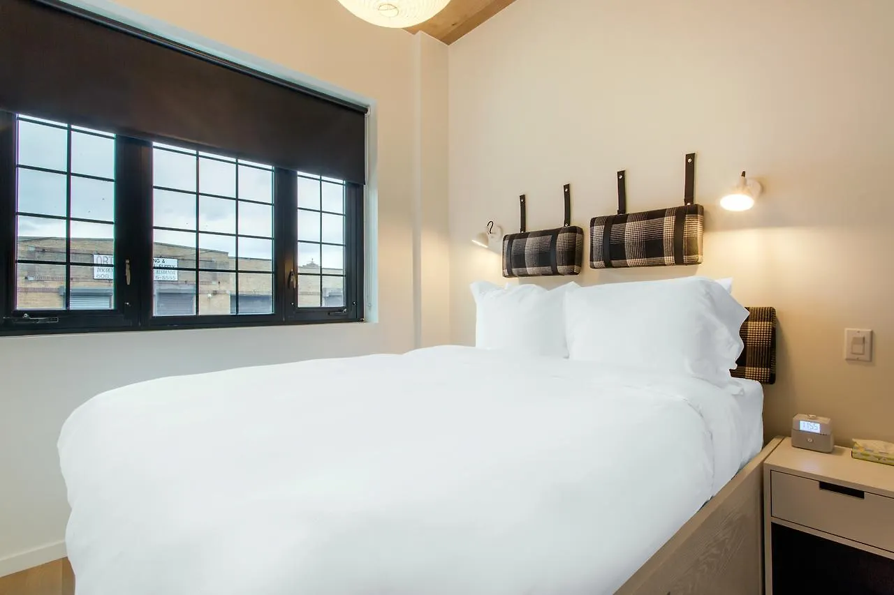 Gowanus Inn & Yard New York Hotel