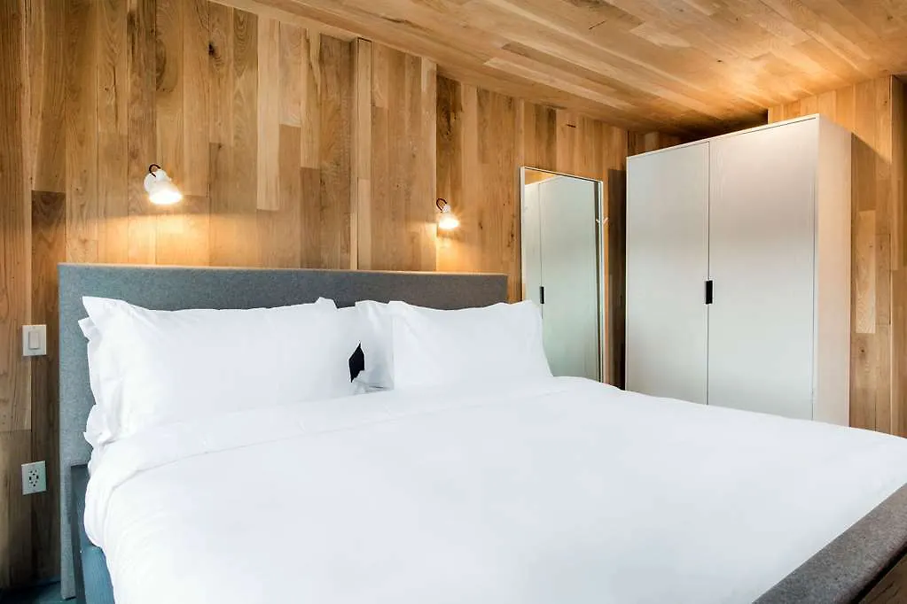 Gowanus Inn & Yard New York 3*,  United States