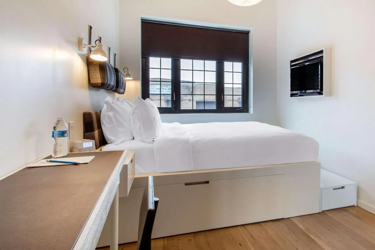 Gowanus Inn & Yard New York Hotel